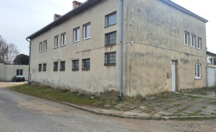 hala na wynajem - Oświęcim, Obóz